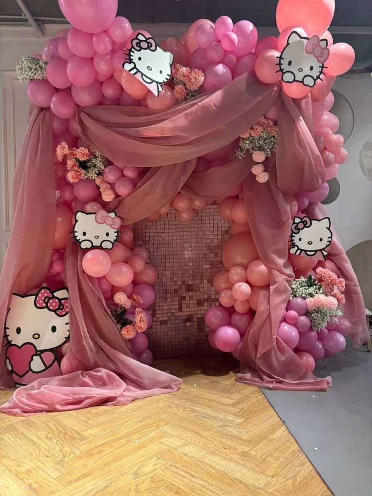 Decor de botez și aniversare pentru copii realizat de Decor Boutique Events, București