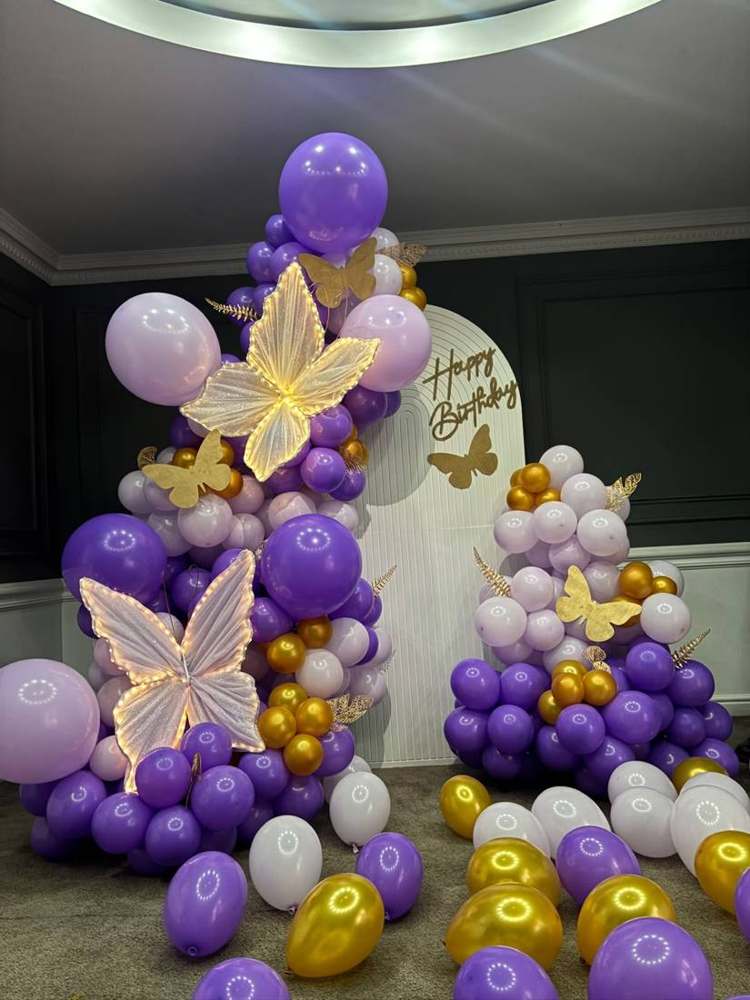 Decor de botez și aniversare pentru copii realizat de Decor Boutique Events, Pitești