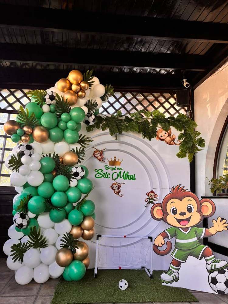 Decor de botez și aniversare pentru copii realizat de Decor Boutique Events, Ploiești