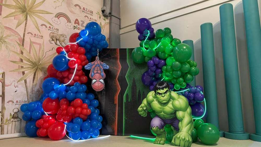 Decor de botez și aniversare pentru copii realizat de Decor Boutique Events, București