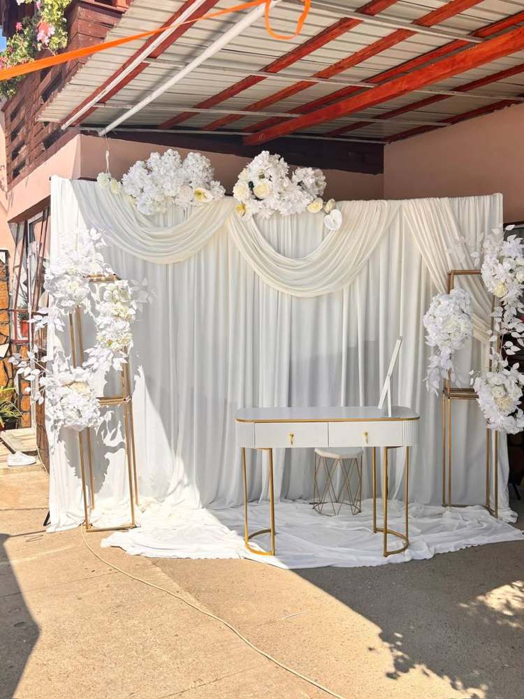 Decor de nuntă realizat de Decor Boutique Events, Pitești